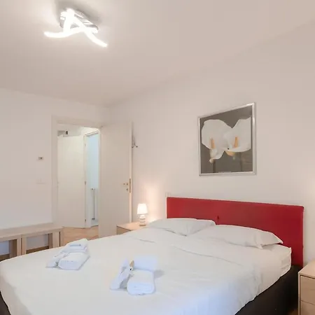 Free Parking Largo Barriera Comfort * Трієст