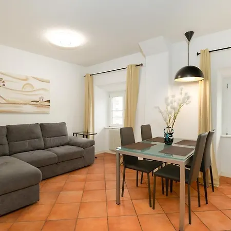 Free Parking Largo Barriera Comfort