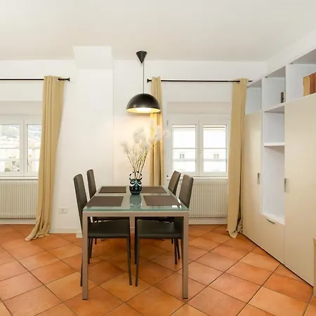Free Parking Largo Barriera Comfort Apartment Trieste